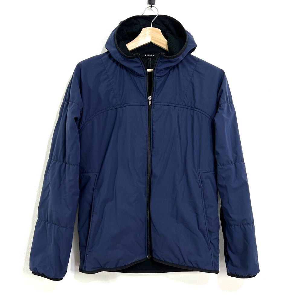 Beyond Clothing Jacket Men Medium Blue Alpha L5 Zip Up Lined Puffer Sweater USA